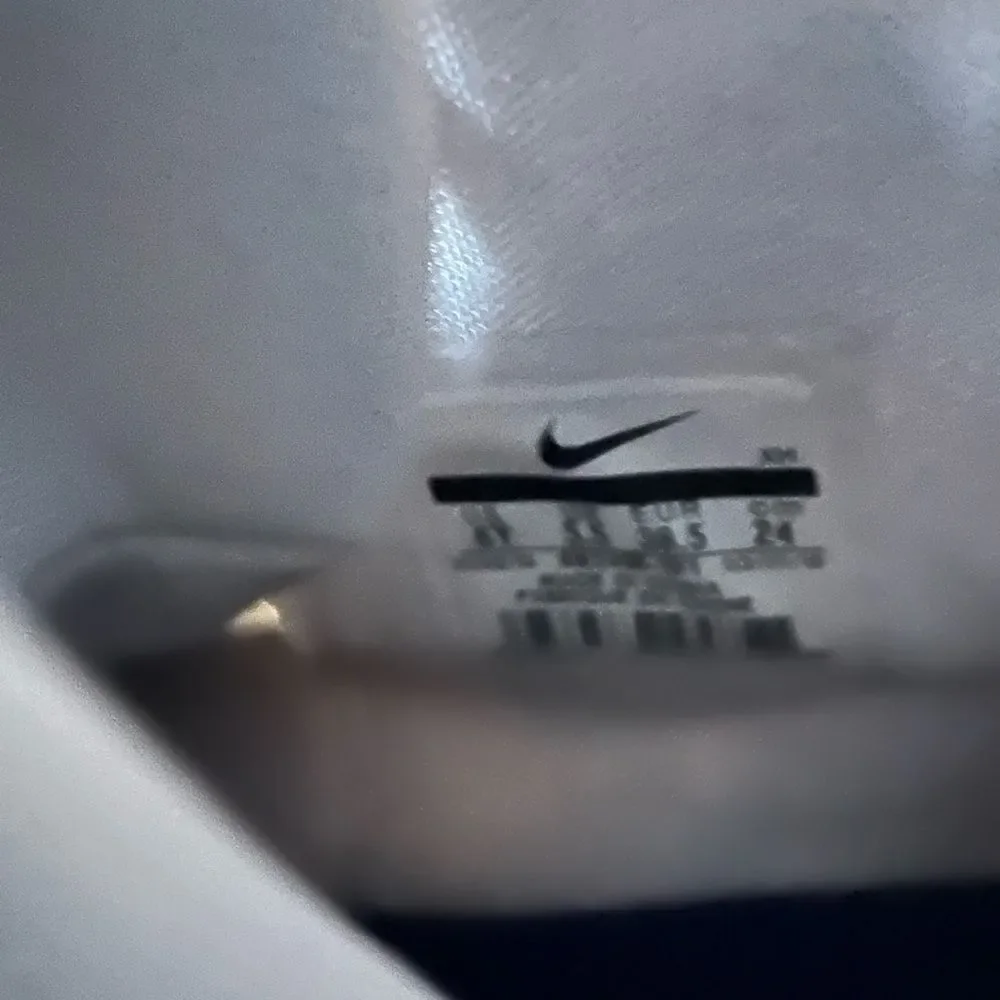 Nike 5, Kyrie, have a nice day Sneakers 😃, size 6.